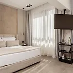 La Maison *